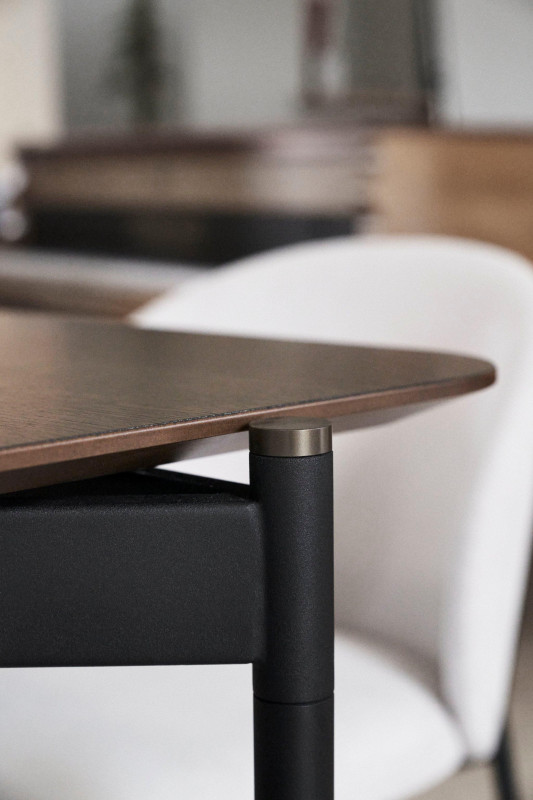 Augusta extendable dining table, brown/black ceramic