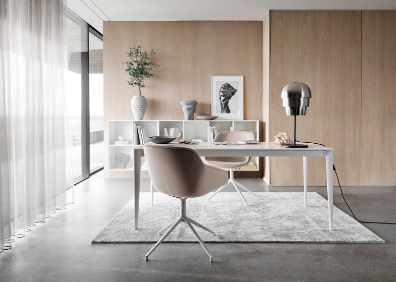 Torino conference/dining table, white lacquered