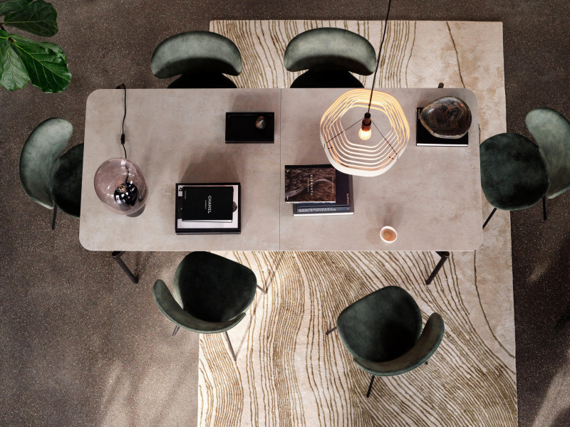 Ripple pendant, beige metal