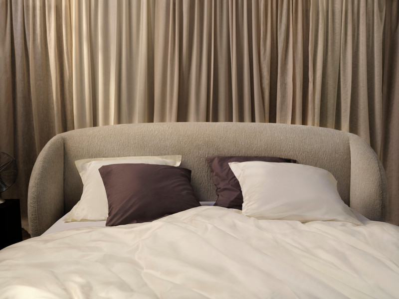 Bolzano bed  - W140xL200cm, blue fabric