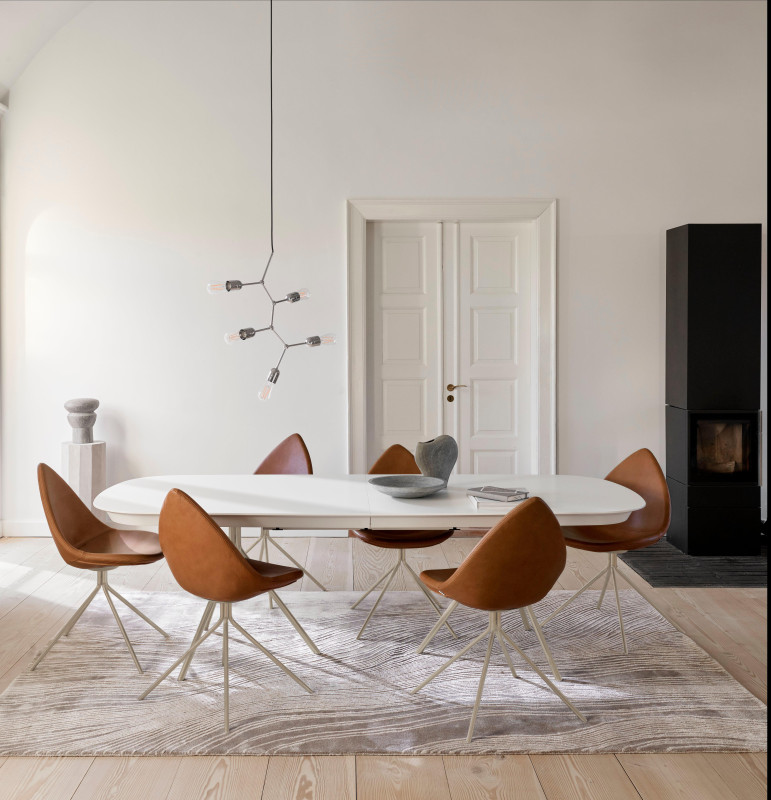 Ottawa extendable dining table, white lacquered