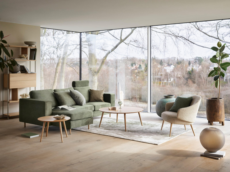 Nawabari coffee table, brown wood