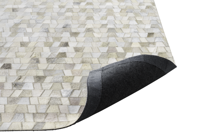 Cosmo rug, light grey leather hide/wool